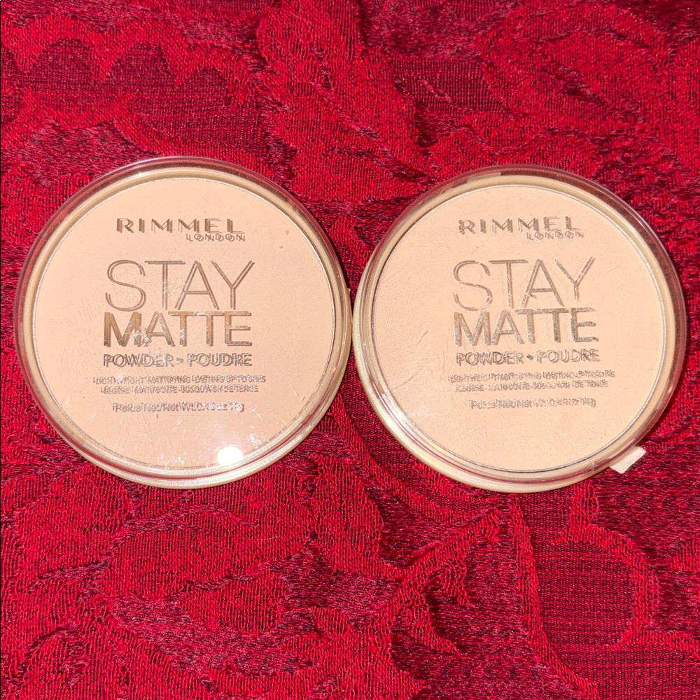 Rimmel London Stay Matte Powder (1)